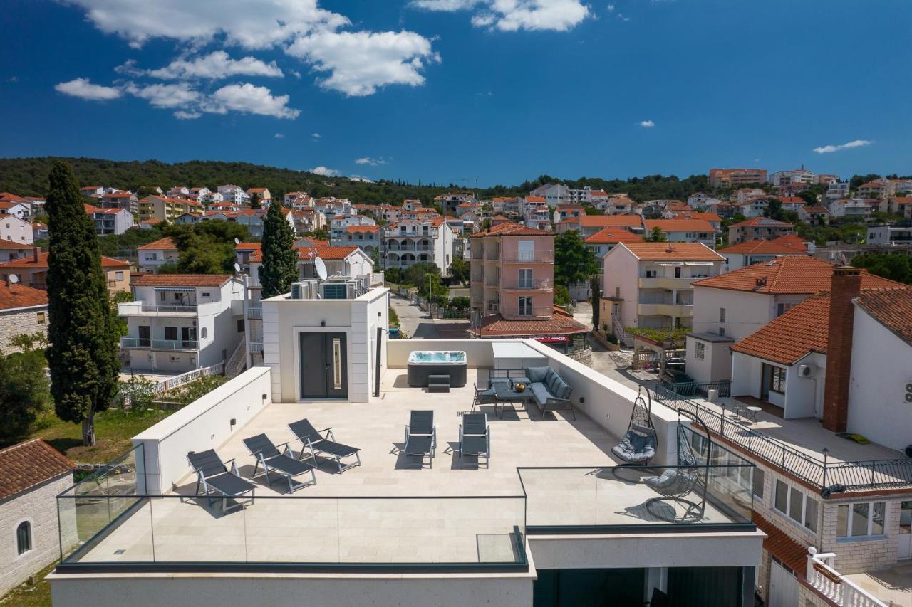 Apartamento Palm Springs Trogir Exterior foto